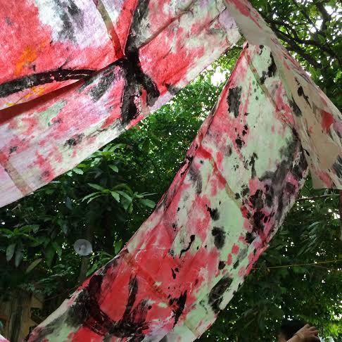 Vietnam, Korea art shines on traditional “poonah” paper